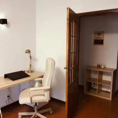 Lovely House, Paredes Alenquer