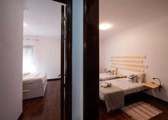 Lovely House, Paredes Appartamento