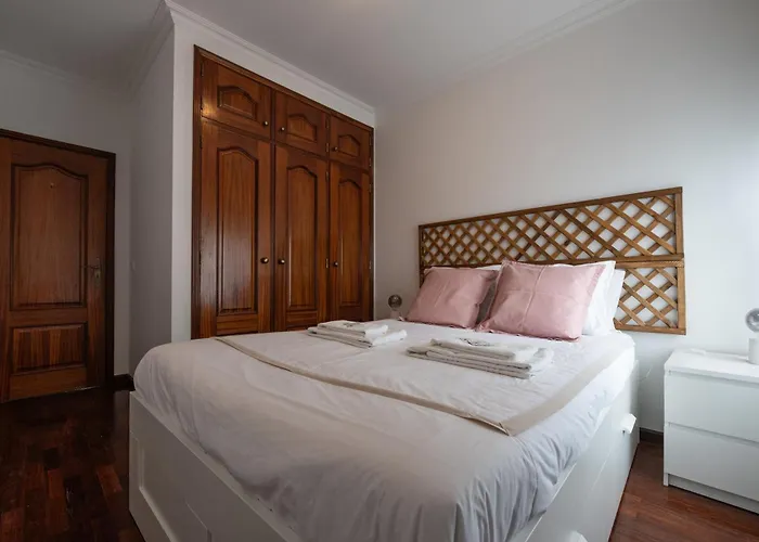 Lägenhet Lovely House, Paredes